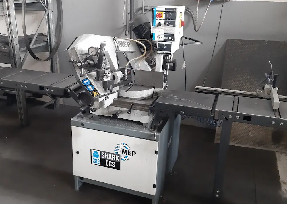 taglierine semiautomatiche - produzione conto terzi